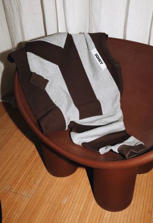  grey choco